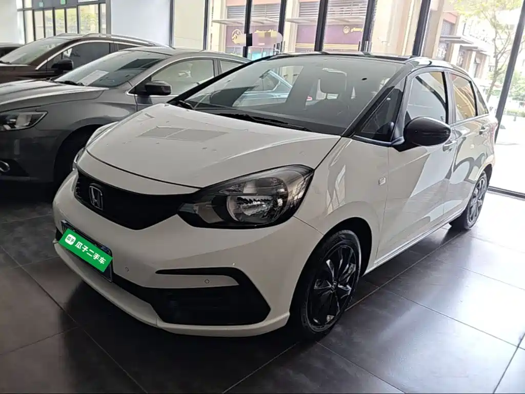 Fit 2021 1.5L CVT Trendy Edition купить на сайте DeffCars
