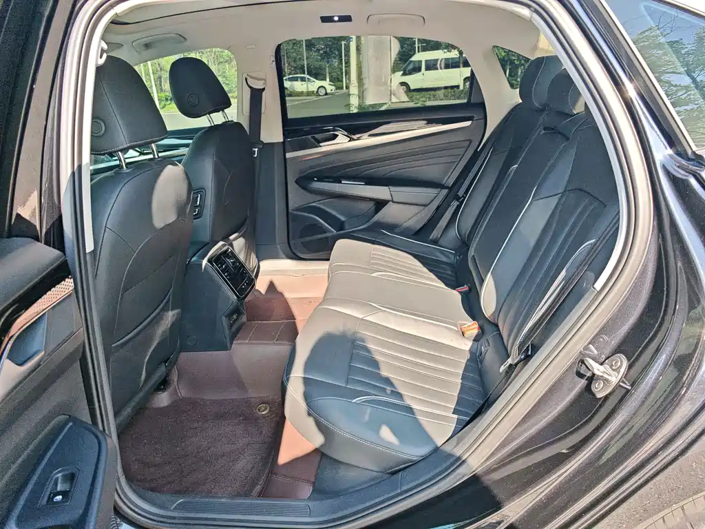 Passat 2023款 330TSI 星空精英版 купить на сайте DeffCars