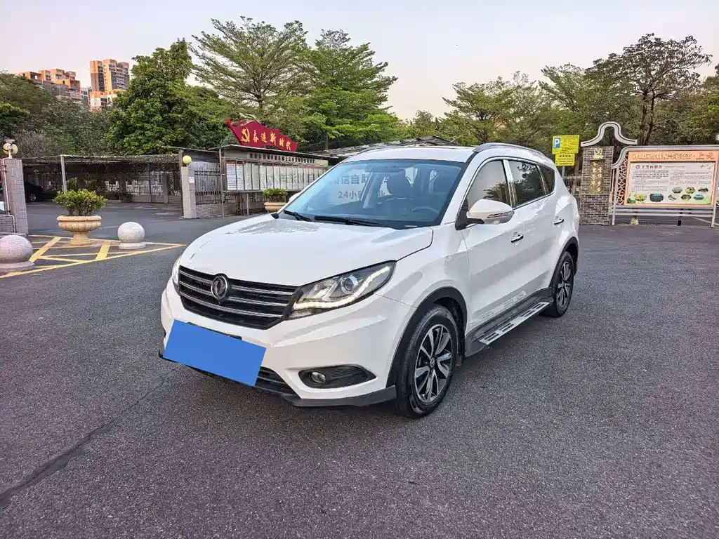 Fengguang 580 2017 1.5T manual luxury model купить на сайте DeffCars
