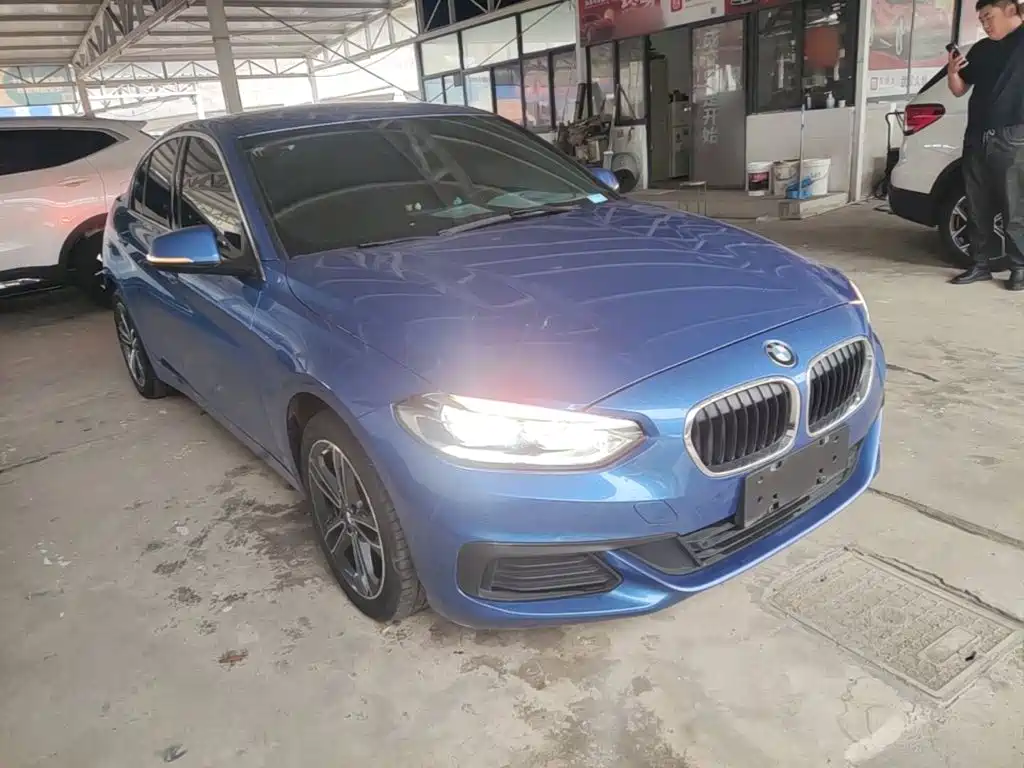 BMW 1 Series 2020 120i Fashion купить на сайте DeffCars