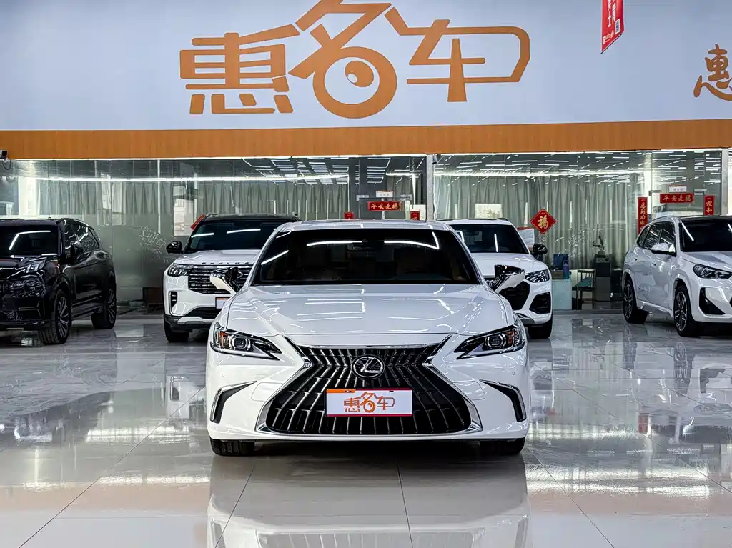 Lexus ES 2021 200 Excellence Edition купить на сайте DeffCars