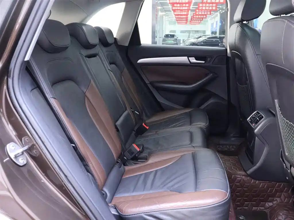 Audi Q5 2018 Collector's Edition 40 TFSI Technology купить на сайте DeffCars