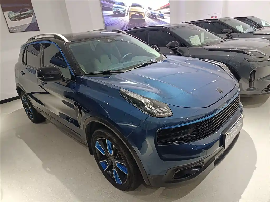Lynk & Co 01 2017 2.0T 2WD Yao Pro Edition купить на сайте DeffCars