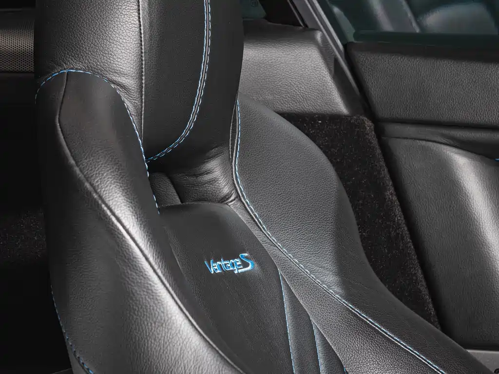 V8 Vantage 2016 4.7L Coupe купить на сайте DeffCars