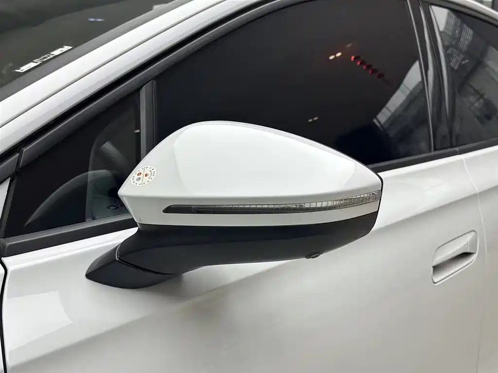 Volkswagen ID.7 VIZZION 2024 AIR купить на сайте DeffCars