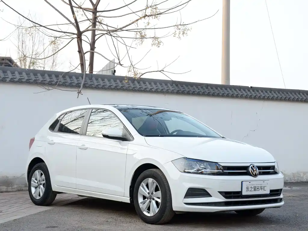 Polo 2021 Plus 1.5L Automatic Panoramic Enjoyment Edition купить на сайте DeffCars