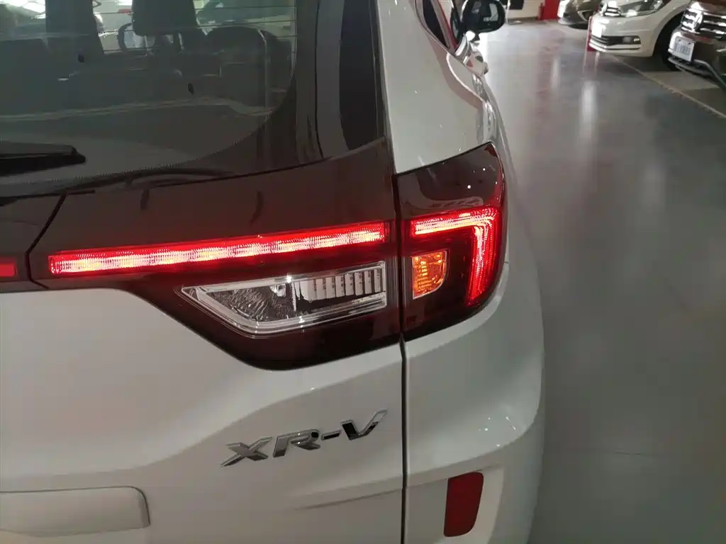 Honda XR-V 2017 1.5L LXi CVT Classic Edition купить на сайте DeffCars
