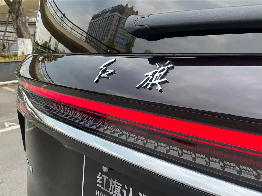 Hongqi HQ9 PHEV 2024 2.0T four-wheel drive luxury version купить на сайте DeffCars