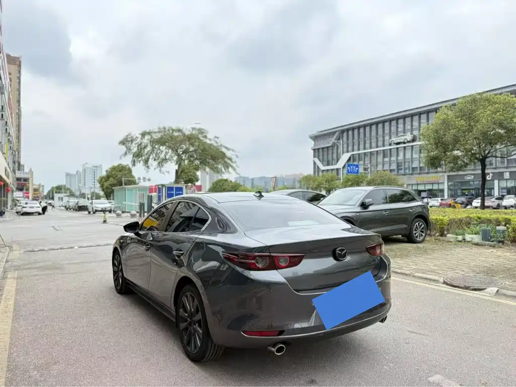 Mazda Axela 2023 2.0L automatic premium version купить на сайте DeffCars
