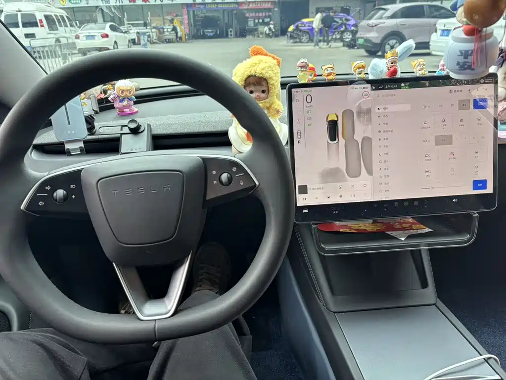 Model 3 2025 rear-wheel drive version купить на сайте DeffCars