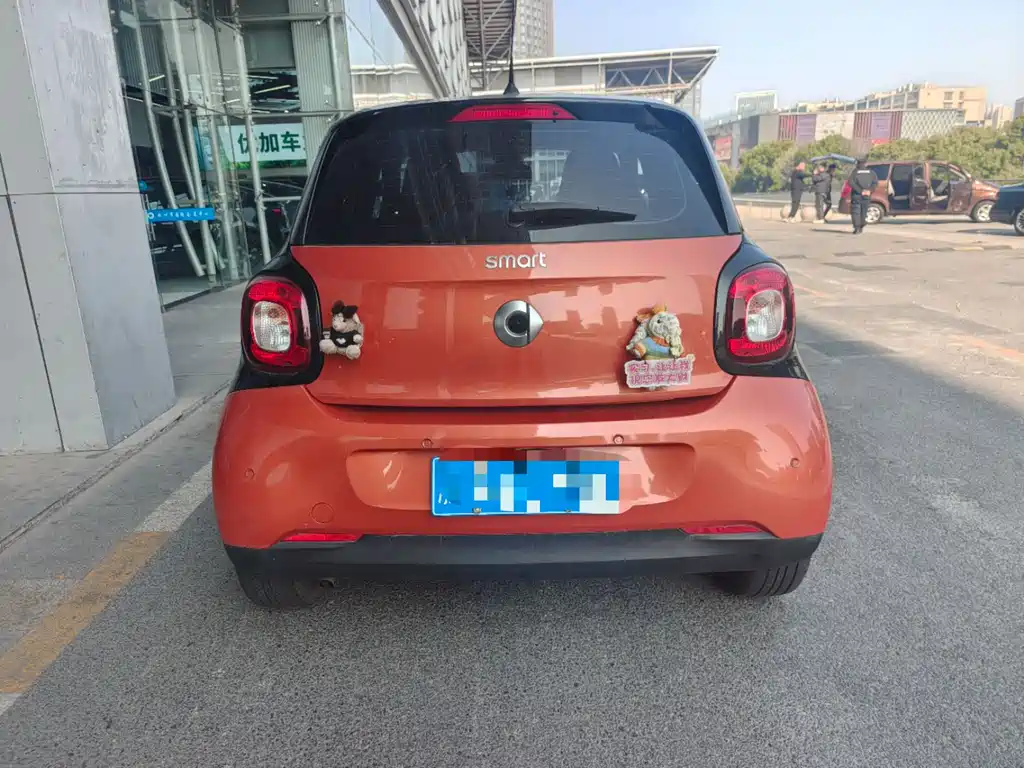 smart forfour 2016 1.0L 52kW smart version купить на сайте DeffCars