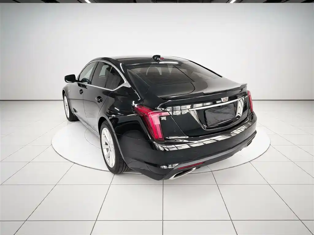 Cadillac CT5 2022 28T Fashion Model купить на сайте DeffCars