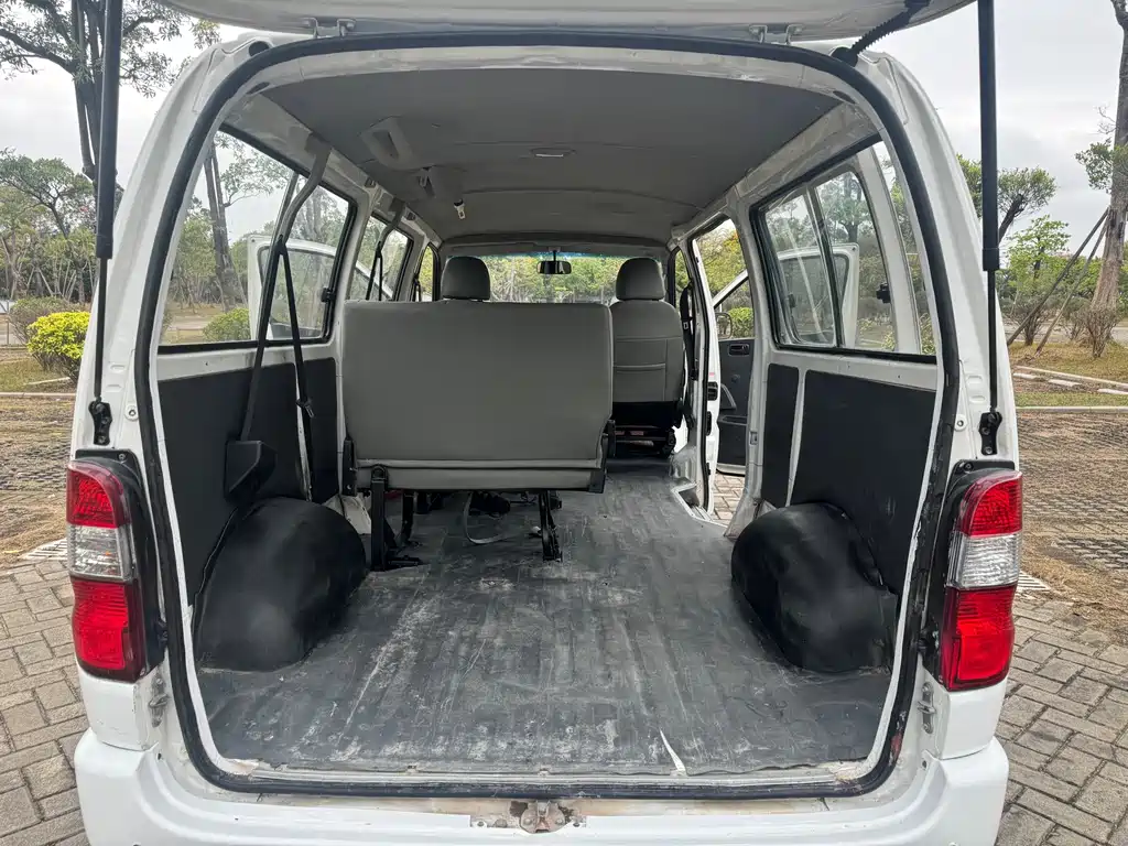 Jinbei Express 2018 2.0L Comfort V19 купить на сайте DeffCars