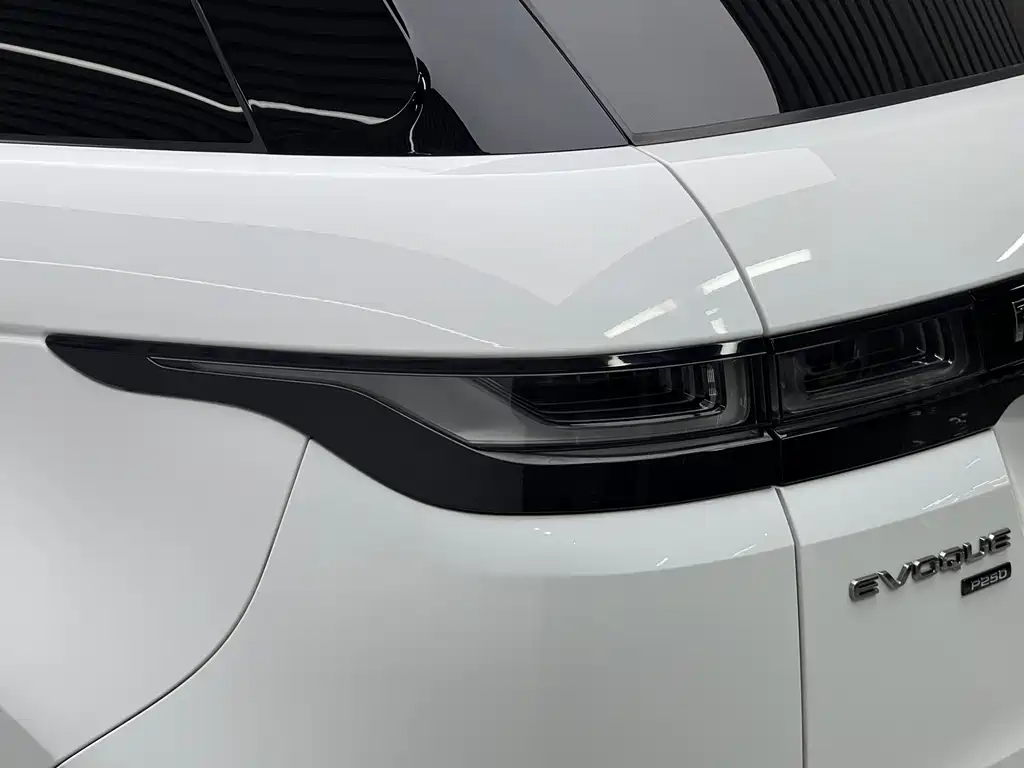 Range Rover Evoque 2023 Evoque L 249PS Luxury Edition купить на сайте DeffCars