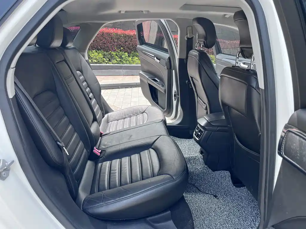 Mondeo 2013 2.0L GTDi200 Fashion Model купить на сайте DeffCars