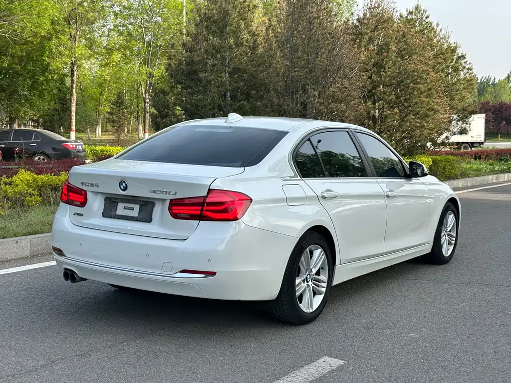 BMW 3 Series 2017 320Li xDrive Fashion Edition купить на сайте DeffCars