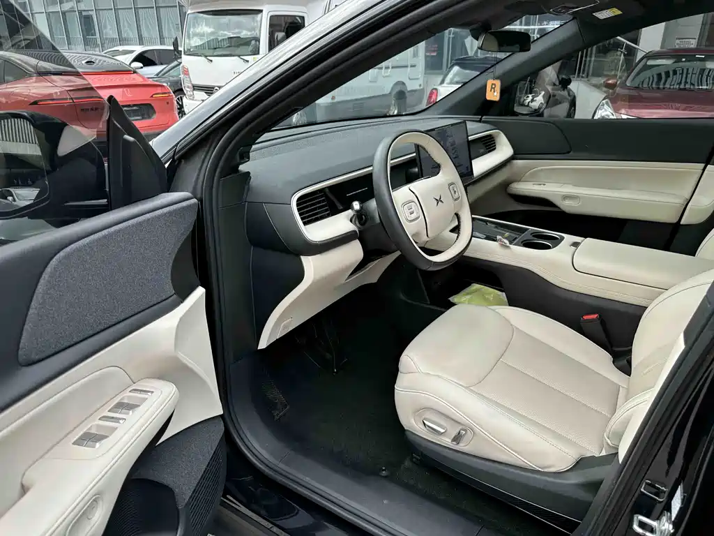 Xpeng G6 2023 model 580 long battery life Max купить на сайте DeffCars