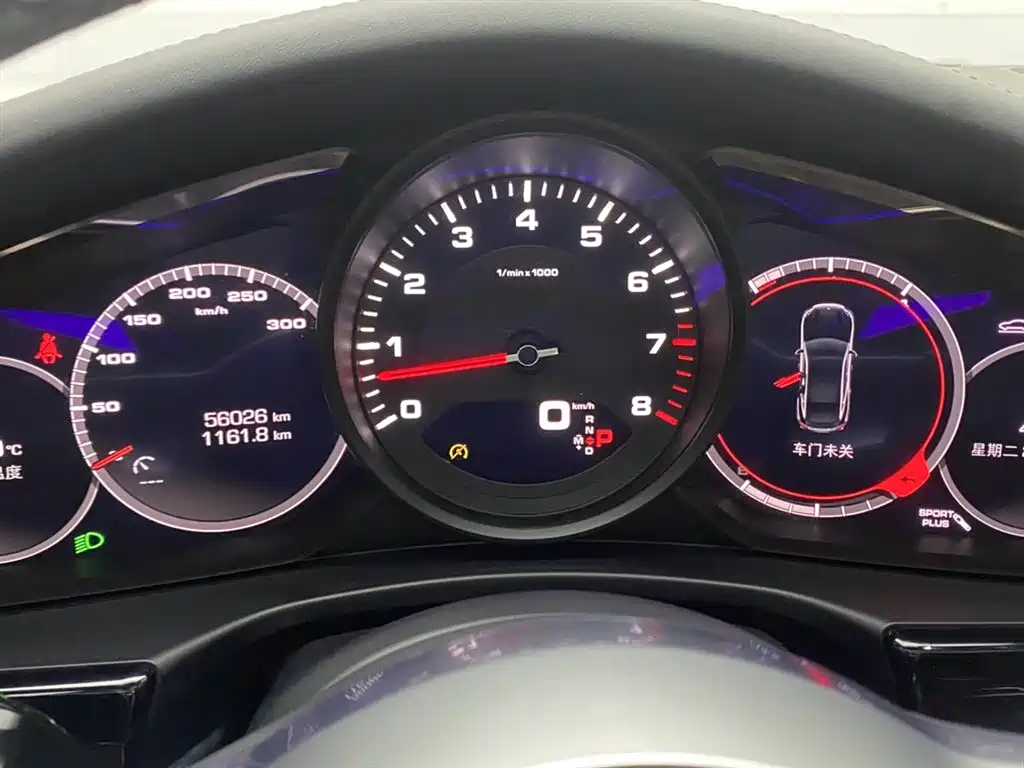 Panamera 2019 Panamera Executive Extended Edition 2.9T купить на сайте DeffCars