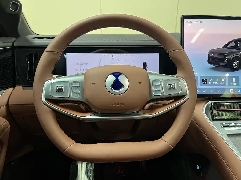 Denza N8L 2025 Honor Model купить на сайте DeffCars