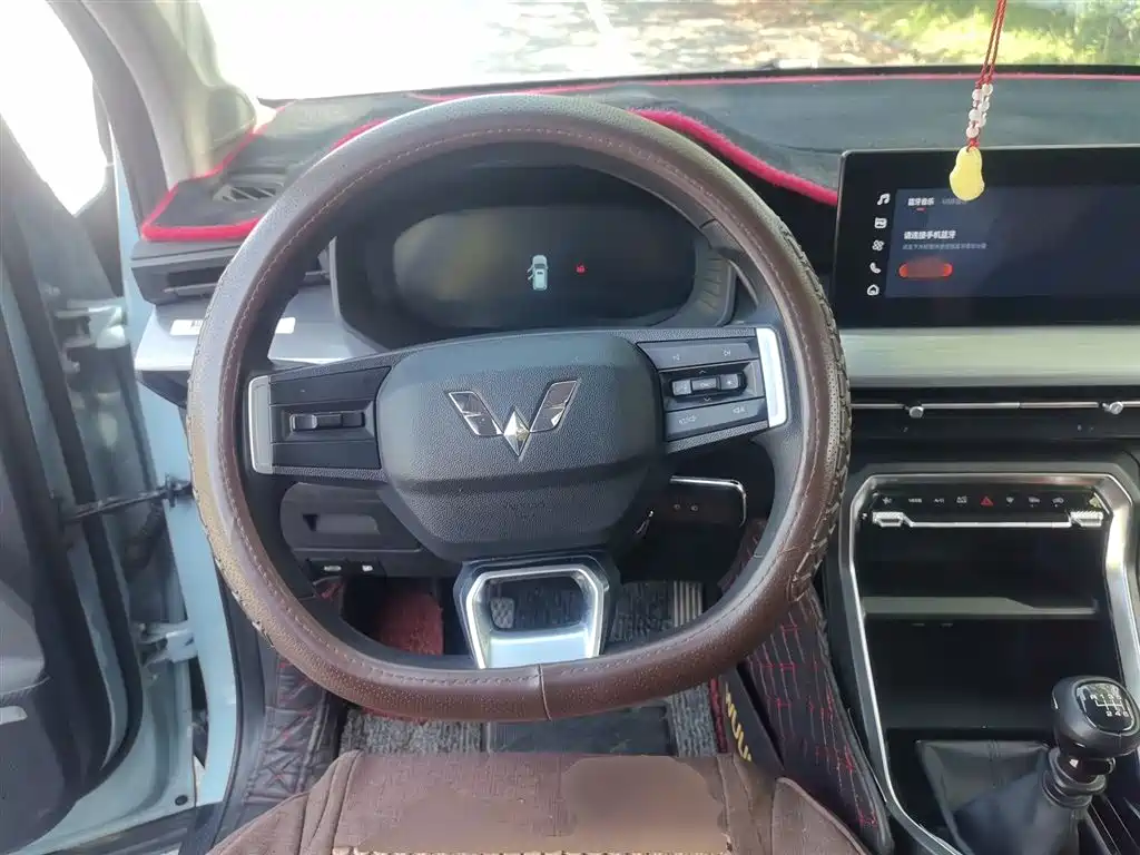 Wuling Xingchen 2021 1.5T manual starlight version купить на сайте DeffCars