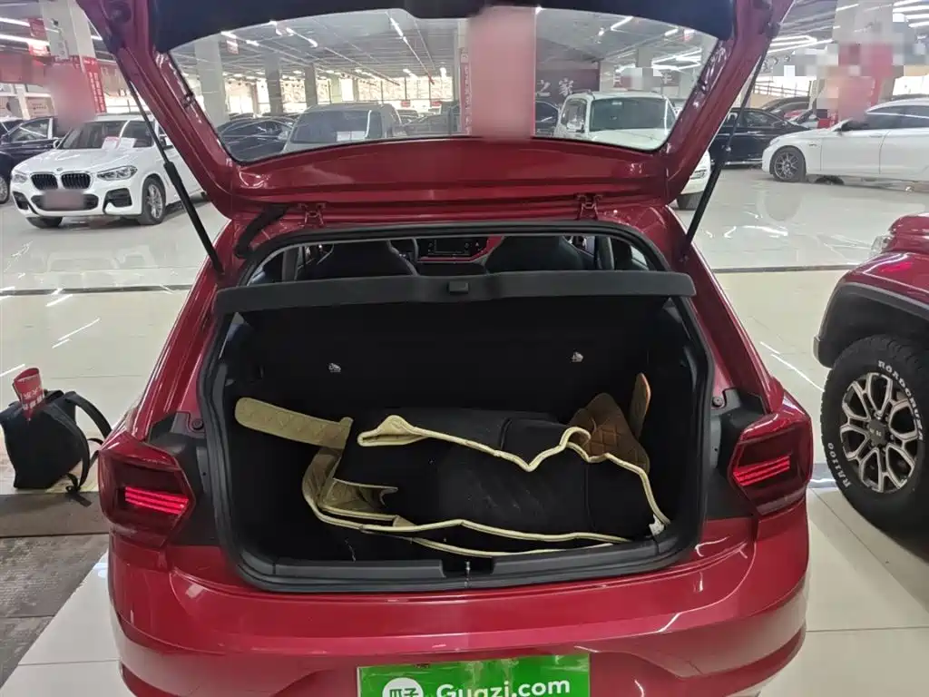 Polo 2019 Plus 1.5L Automatic Colorful Technology Edition купить на сайте DeffCars