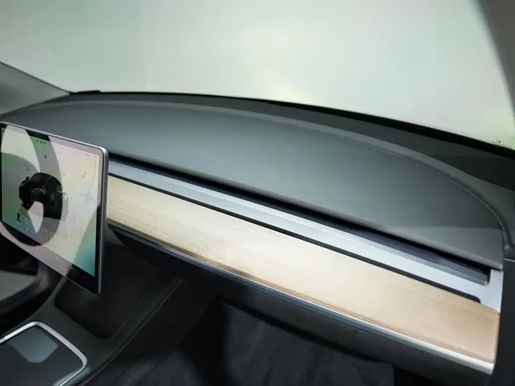 Model Y 2022 rear-wheel drive version купить на сайте DeffCars