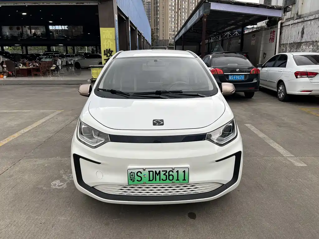 Huaxianzi 2021 model 200km comfort model купить на сайте DeffCars