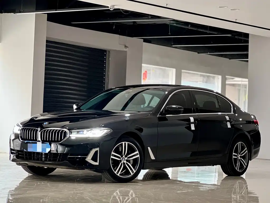 BMW 5 Series 2022 facelift 530Li leading model luxury package купить на сайте DeffCars