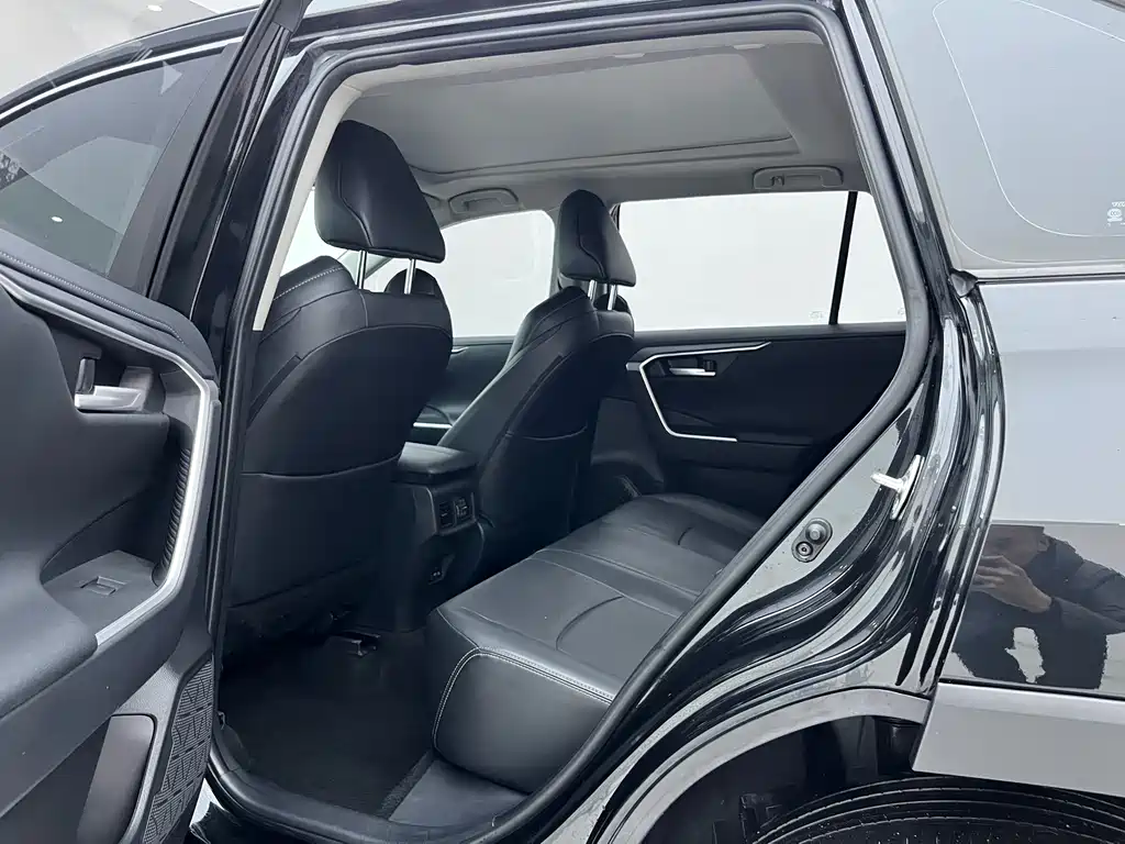 Wilanda 2023 2.0L CVT four-wheel drive luxury PLUS version купить на сайте DeffCars