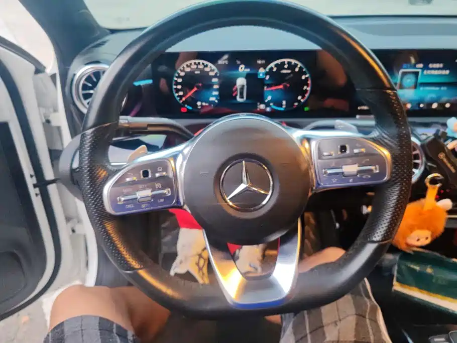 Mercedes-Benz A-Class 2022 A 200 L Sports Sedan Fashionable купить на сайте DeffCars