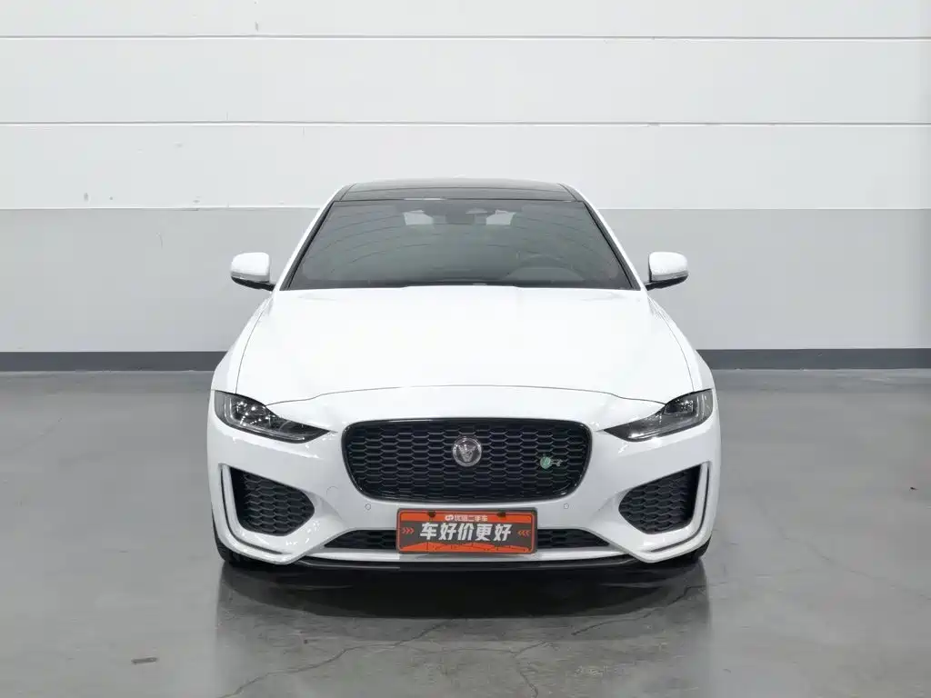 Jaguar XEL 2024 2.0T 250PS R-DYNAMIC S aggressive sports version купить на сайте DeffCars