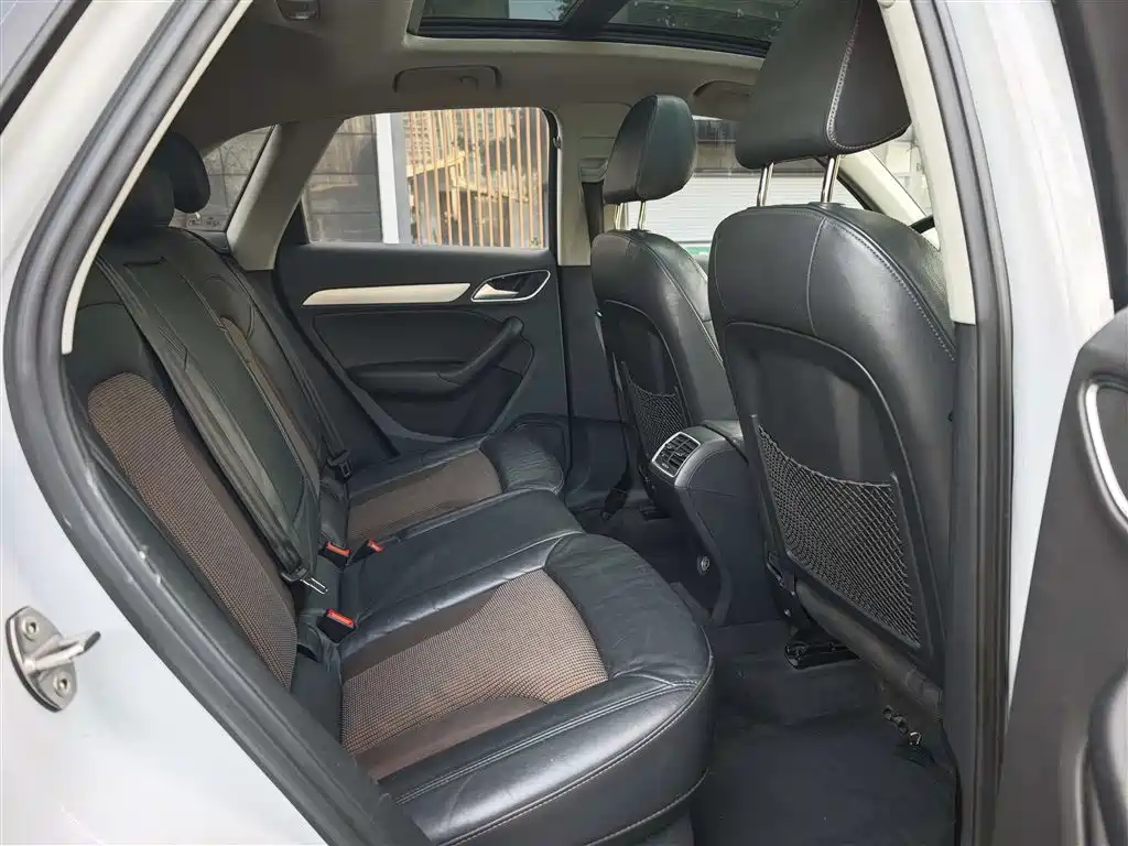 Audi Q3 2018 30th Anniversary Model 30 TFSI Fashion Model купить на сайте DeffCars