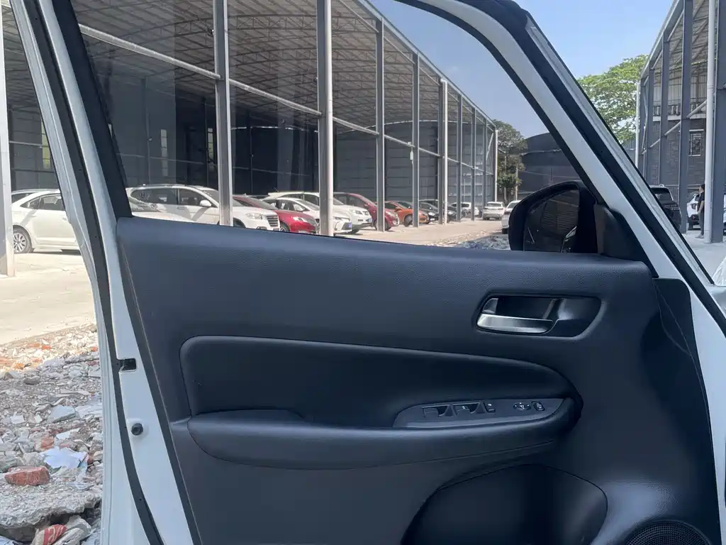 LIFE 2021 1.5L CVT SPORT Heartbeat Edition купить на сайте DeffCars