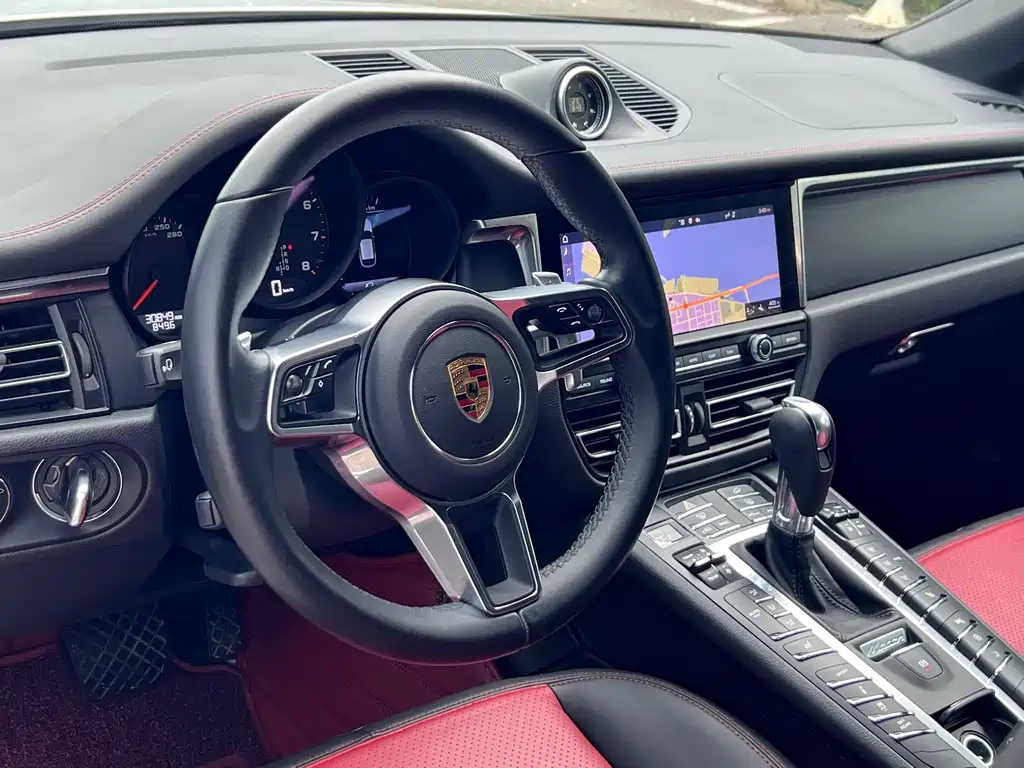 Macan 2021 Macan 2.0T купить на сайте DeffCars