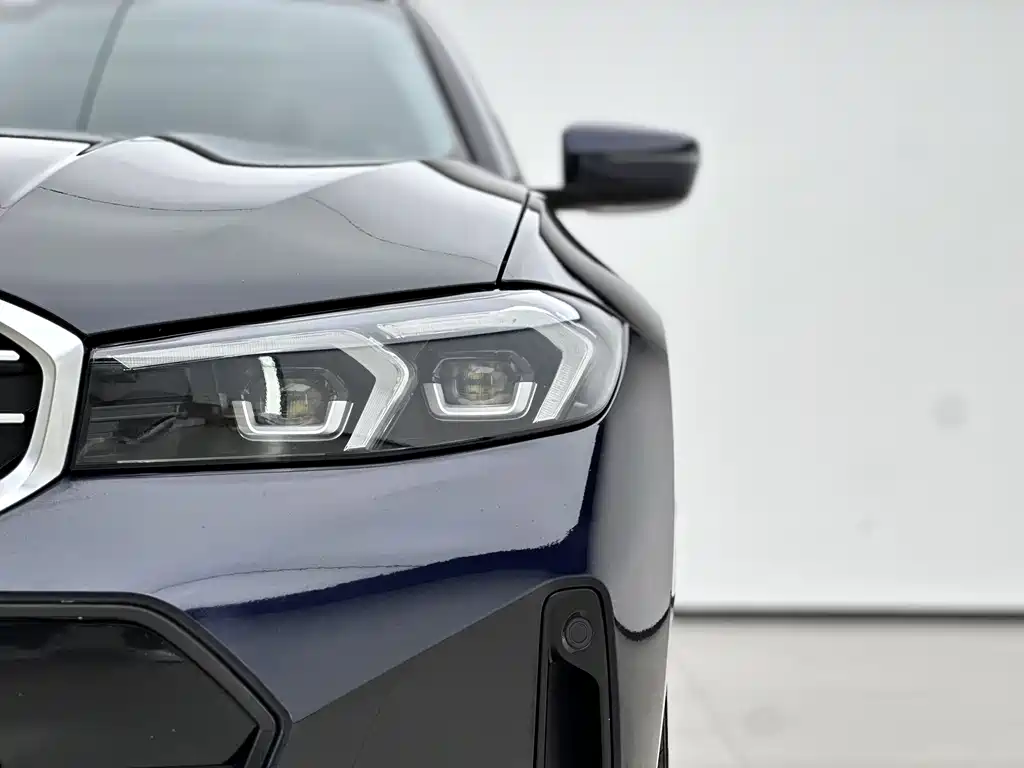 BMW 3 Series 2023 325Li M Sports Package купить на сайте DeffCars