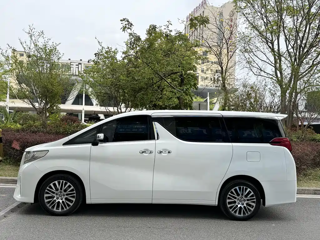 Alfa 2018 3.5L Deluxe Edition купить на сайте DeffCars