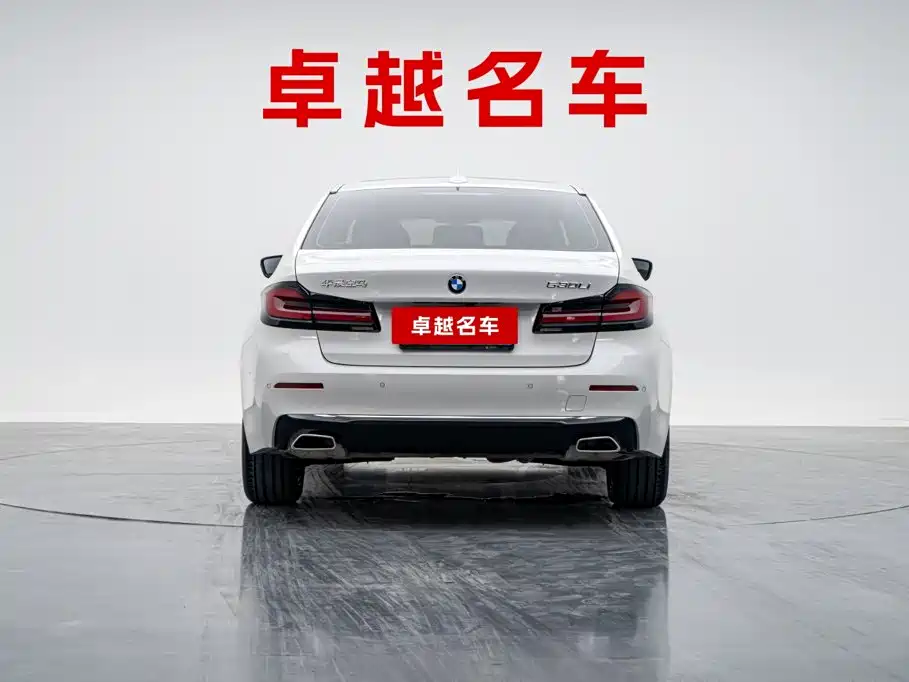 BMW 5 Series 2023 530Li Leading Luxury Package купить на сайте DeffCars
