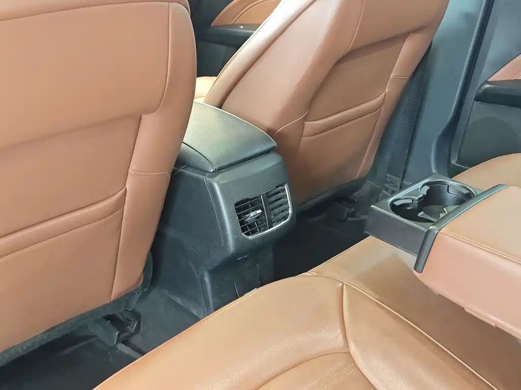Mondeo 2018 EcoBoost 180 Cognac Special Edition купить на сайте DeffCars