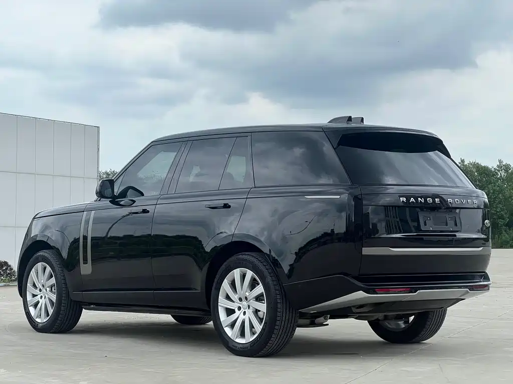 Range Rover 2025 3.0 L6 360PS Grand Edition купить на сайте DeffCars