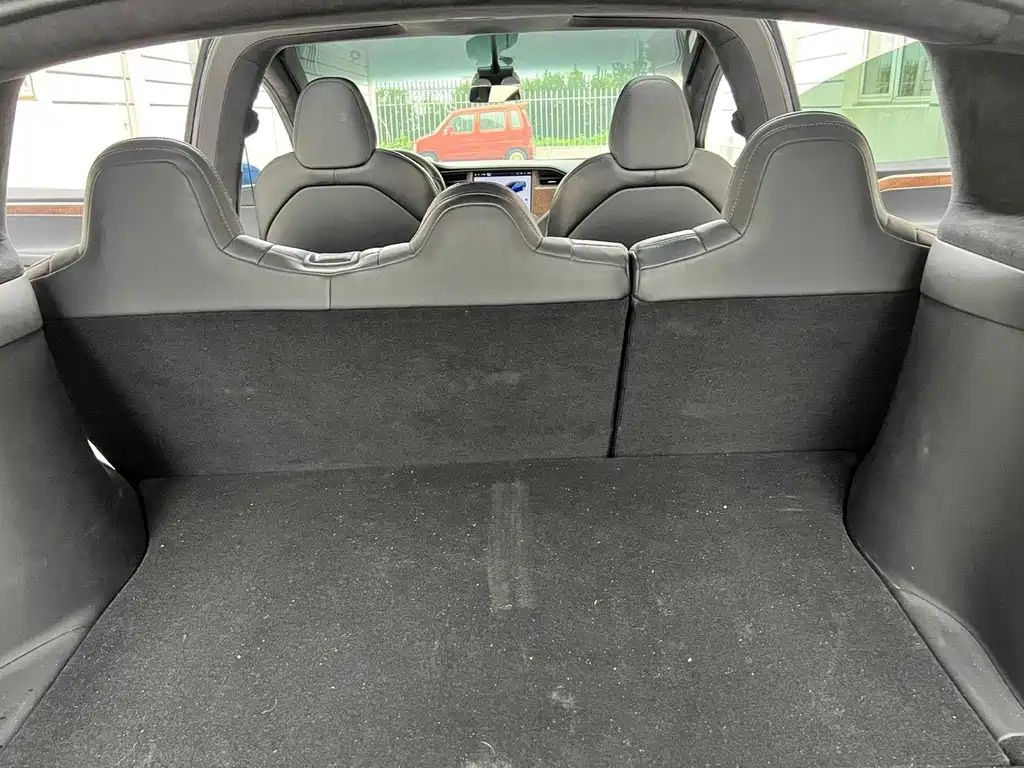 Model X 2019 Long Range Edition купить на сайте DeffCars