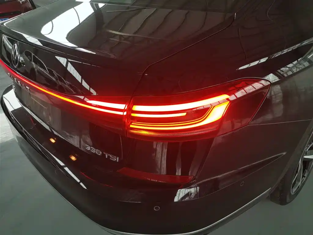 Passat 2023 330TSI Starry Sky Deluxe Edition купить на сайте DeffCars