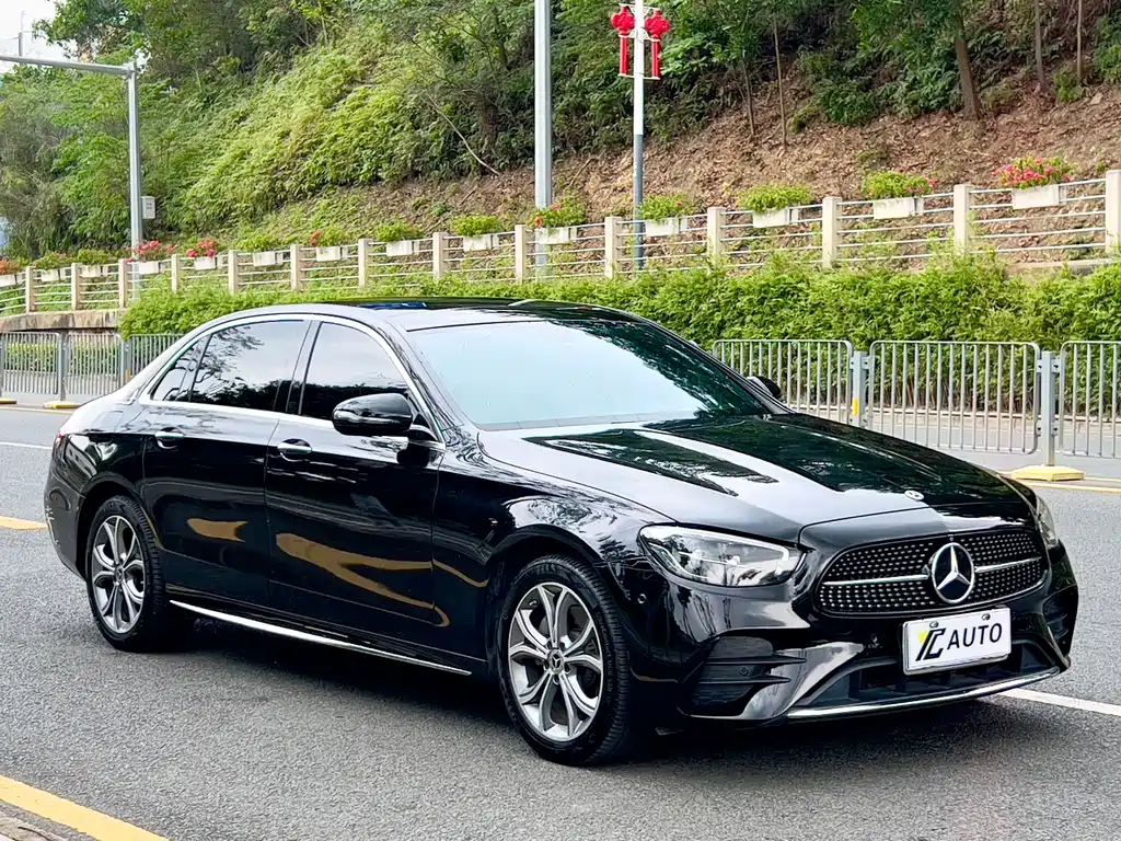 Mercedes-Benz E-Class 2022 Model 2 E 300 L Sports Luxury Model купить на сайте DeffCars