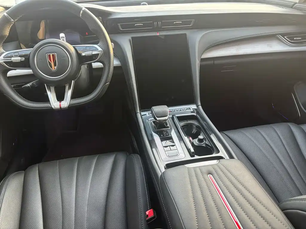 Hongqi H5 2025 1.5T DCT Xuanying Edition купить на сайте DeffCars