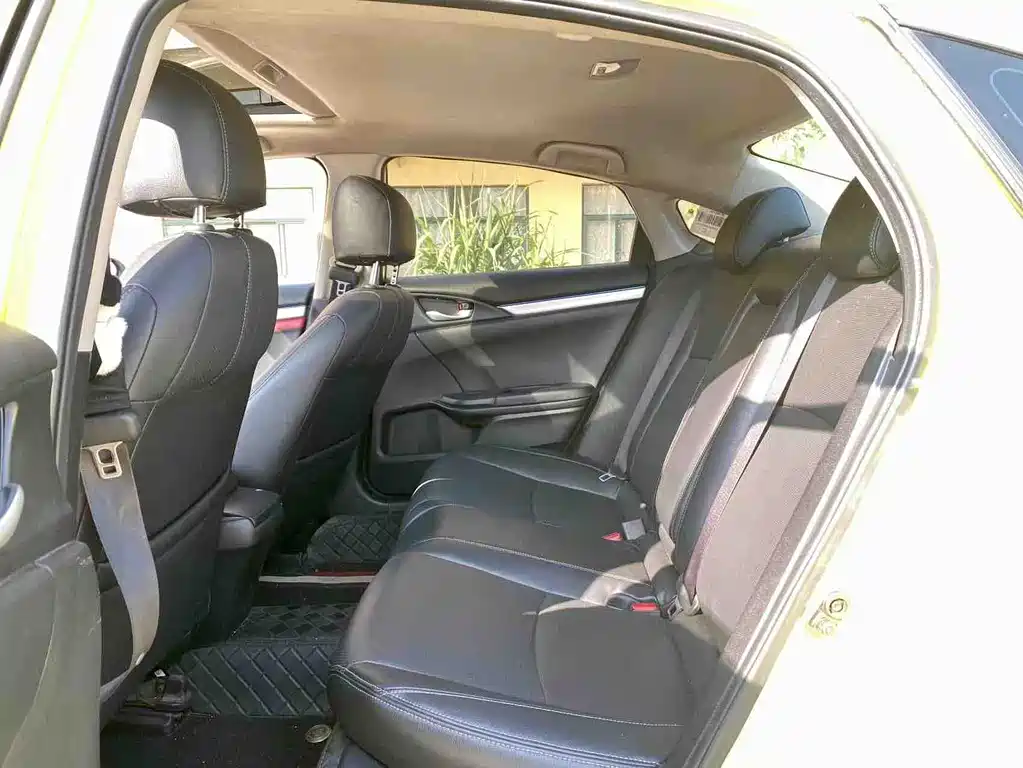 Civic 2019 220TURBO CVT Dynamic Edition National V купить на сайте DeffCars