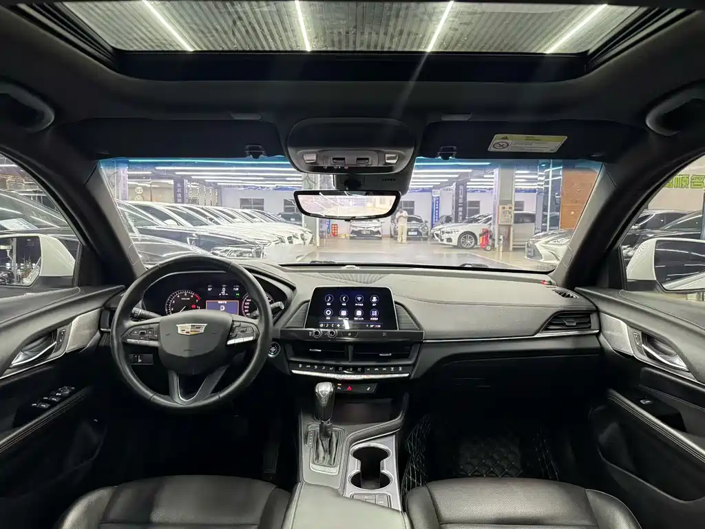 Cadillac CT4 2021 28T luxury model купить на сайте DeffCars