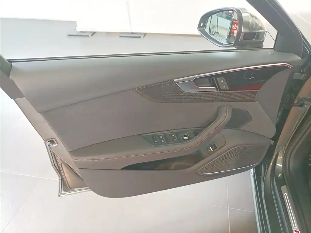 Audi S4 2024 S4 3.0TFSI купить на сайте DeffCars