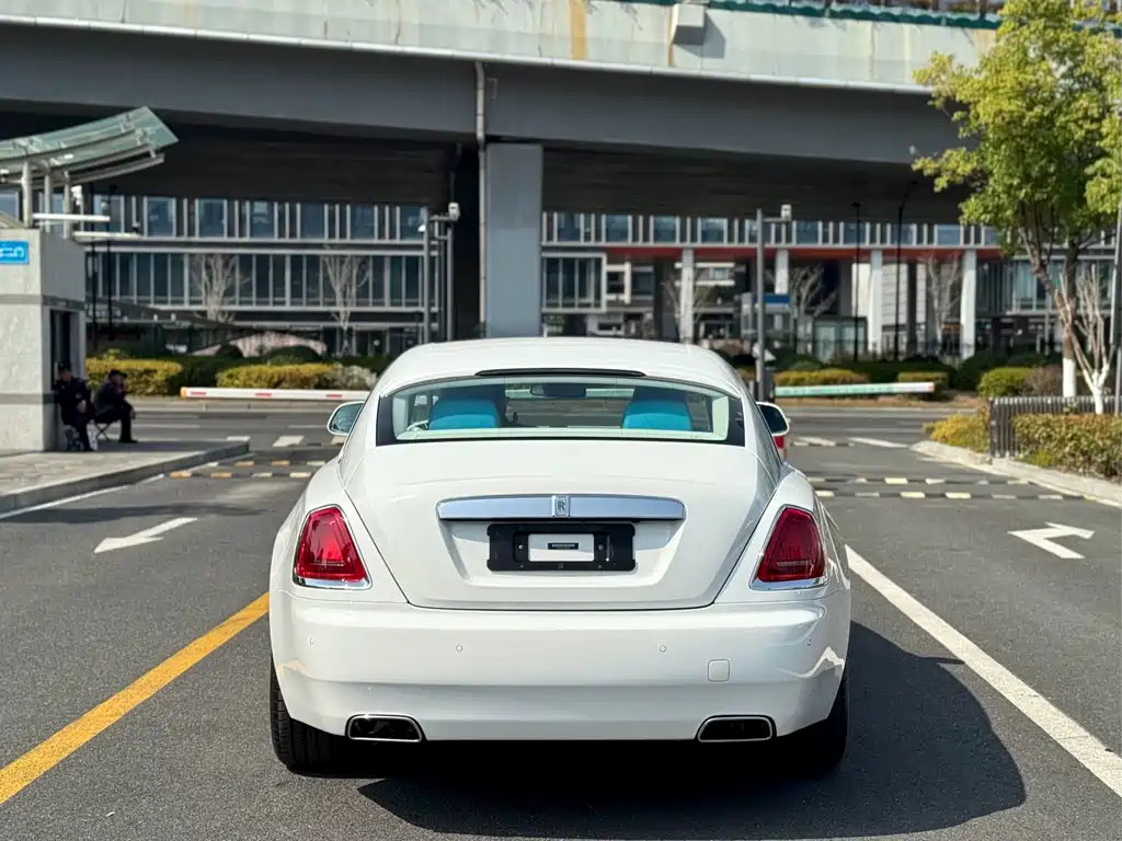 Phantom 2018 6.6T standard model купить на сайте DeffCars