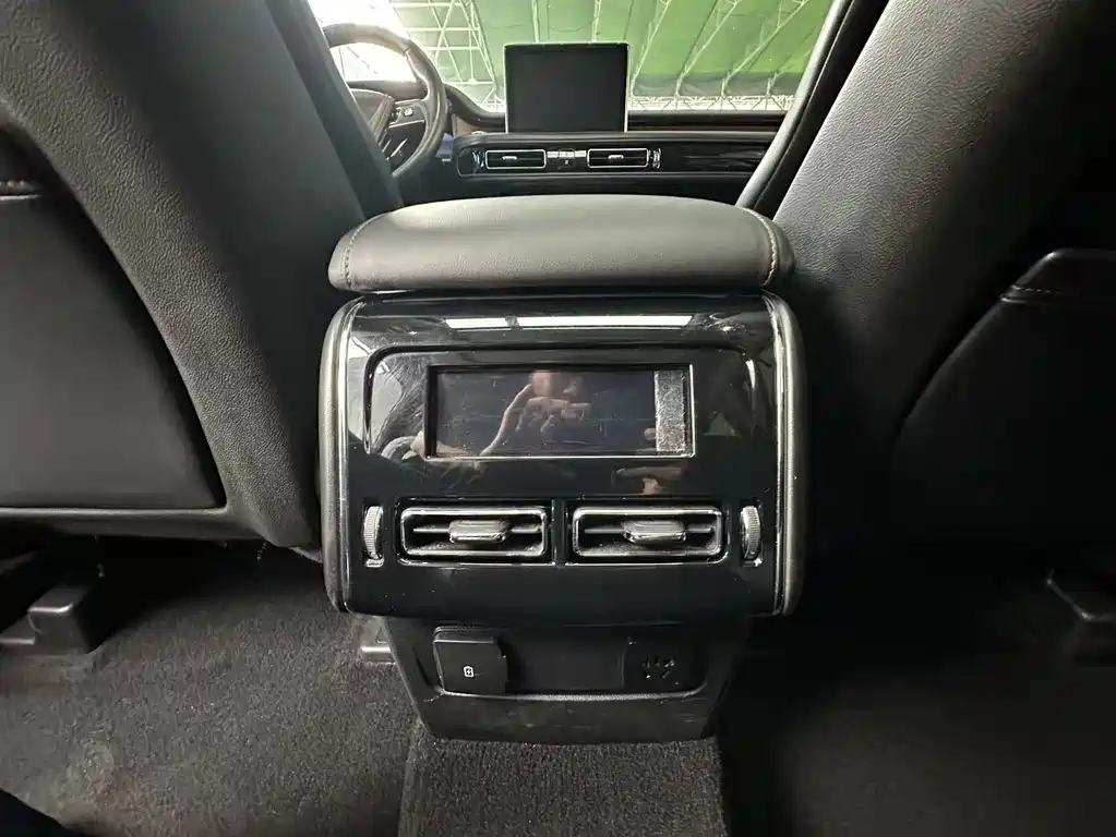 Aviator (Imported) 2020 3.0T V6 AWD Premium Edition купить на сайте DeffCars