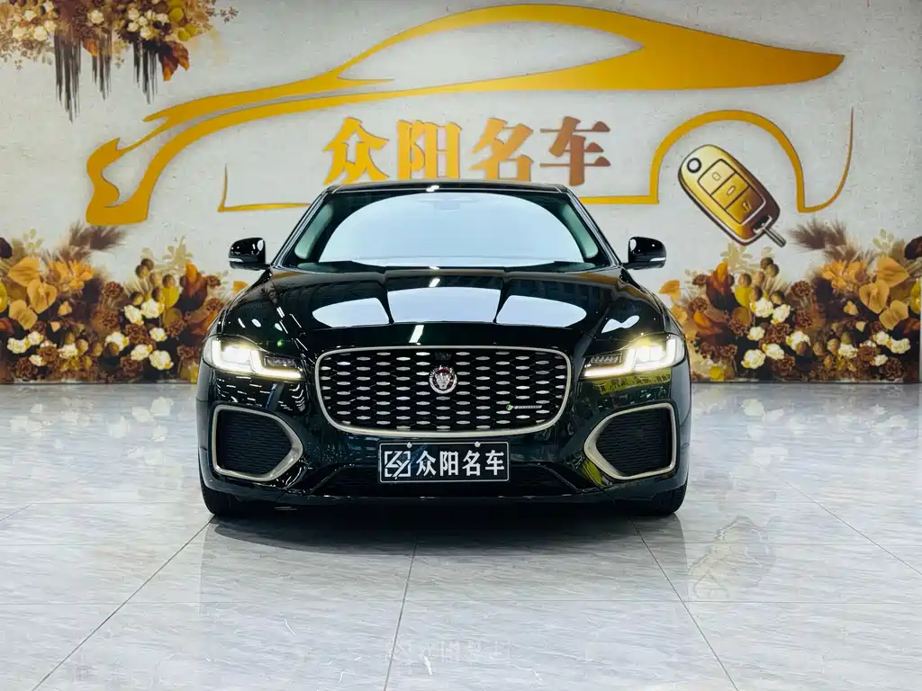 Jaguar XFL 2024 2.0T P250 two-wheel drive exclusive luxury version купить на сайте DeffCars