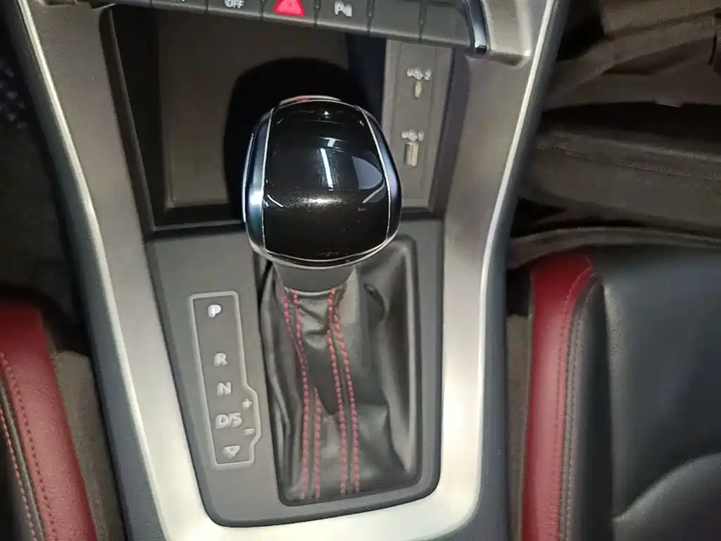 Audi Q3 2020 35 TFSI Fashionable and Elegant купить на сайте DeffCars